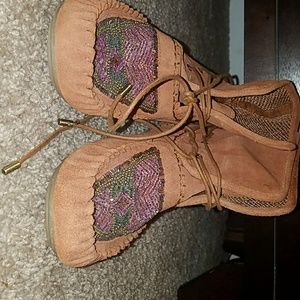 Casual , sparkling , cute ankle boots